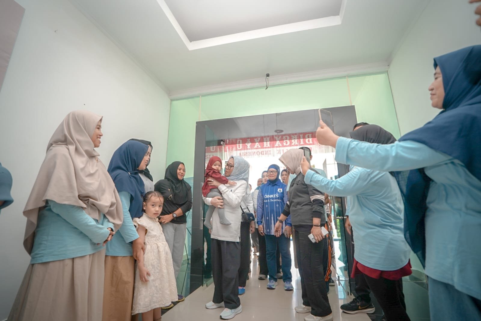 Ketua TP-PKK Sulbar, Hj, Harsinah Suhardi